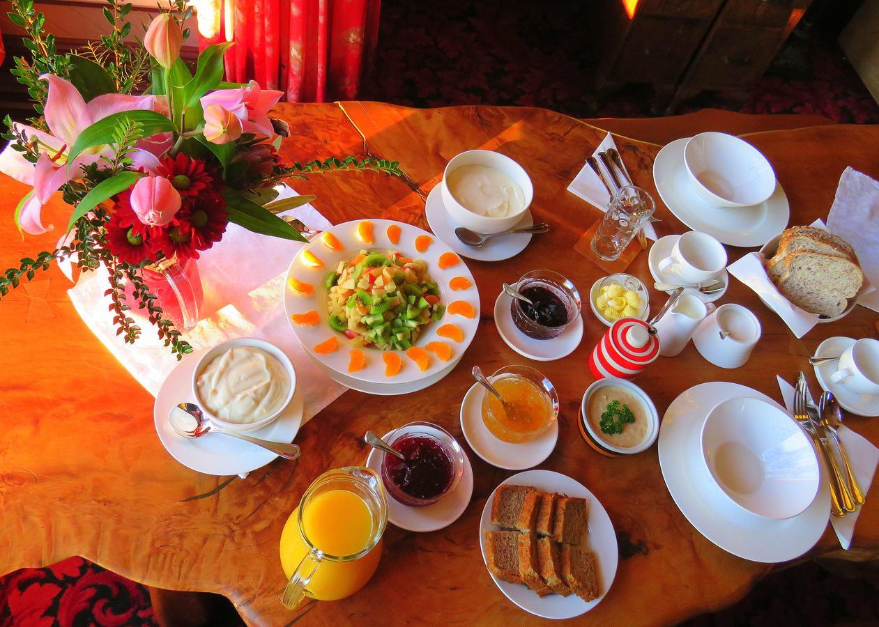 Shady Rest Bed & Breakfast Такака Екстериор снимка