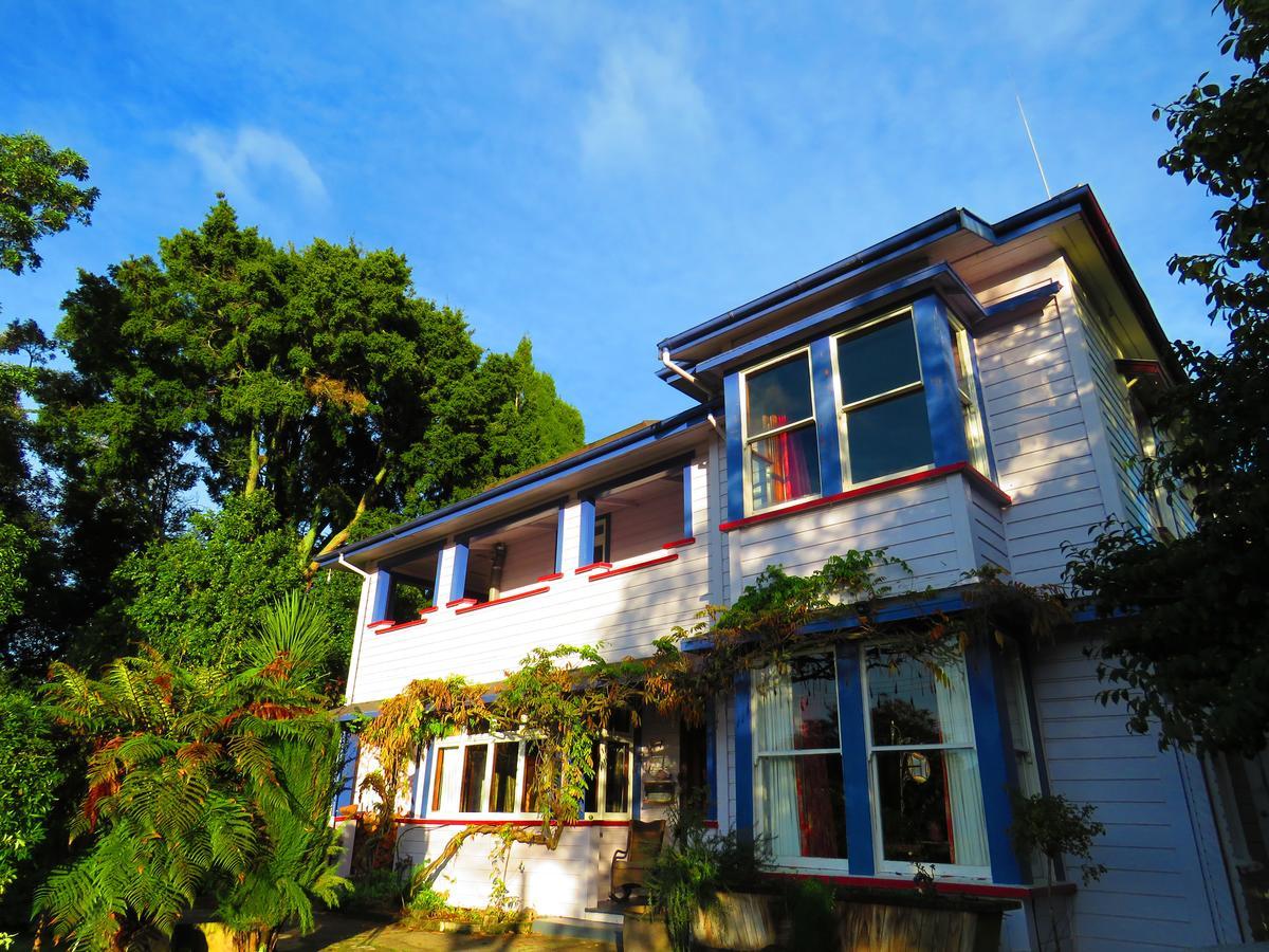 Shady Rest Bed & Breakfast Такака Екстериор снимка